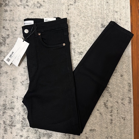 Zara Black Vintage Skinny Jeans - Picture 1 of 4